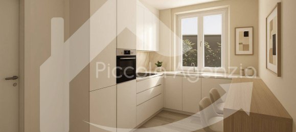 3 bedrooms Apartment in Parma, Italy No. 271485 3