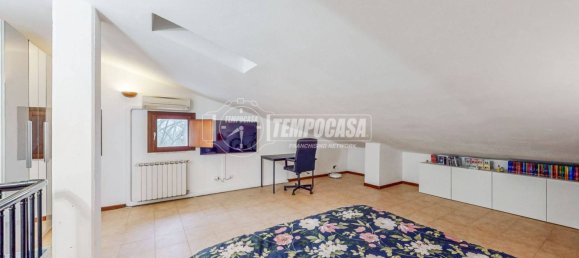 2 rooms Apartment in Castelfranco Emilia, Italy No. 137848 12