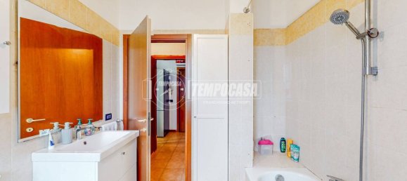 2 rooms Apartment in Castelfranco Emilia, Italy No. 137848 10