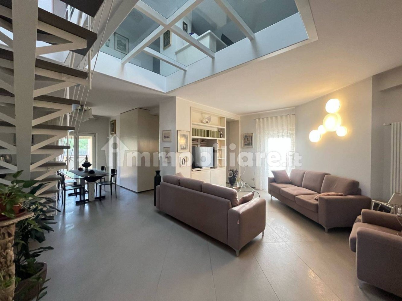 3 bedrooms Apartment in Catanzaro, Italy No. 270930