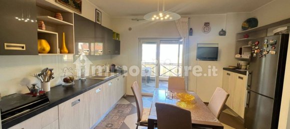 3 bedrooms Apartment in Catanzaro, Italy No. 270930 9