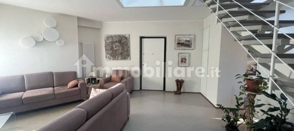 3 bedrooms Apartment in Catanzaro, Italy No. 270930 2
