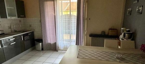 Apartamento de 5 habitaciónes en Le Chambon-Feugerolles, France No. 197913 8