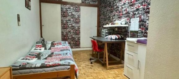 Apartamento de 5 habitaciónes en Le Chambon-Feugerolles, France No. 197913 17