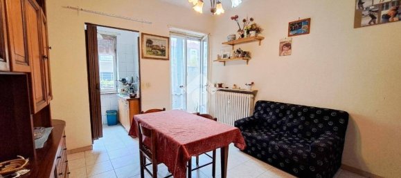 2 bedrooms Apartment in Turin, Italy No. 214594 8