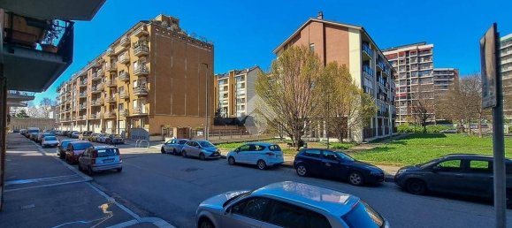 2 bedrooms Apartment in Turin, Italy No. 214594 27