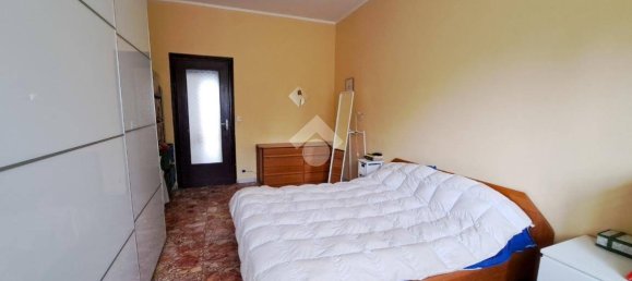 2 bedrooms Apartment in Turin, Italy No. 214594 24
