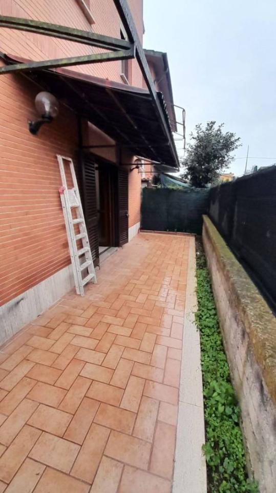 2غرفة شقة في Bracciano, Italy رقم 35960