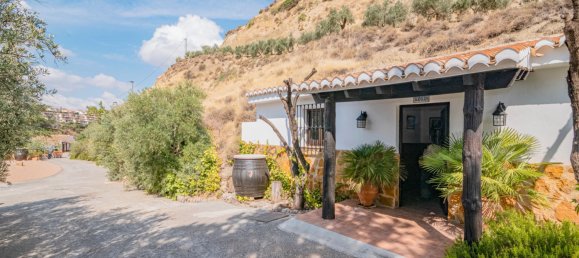  بناية في Huetor Vega, Spain 2000متر مربع رقم 170357 2