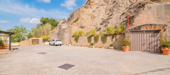  بناية في Huetor Vega, Spain 2000متر مربع رقم 170357 16