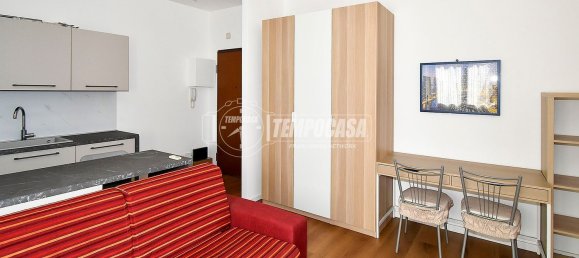 1 Schlafzimmer Wohnung in Milan, Italy, Nr. 329759 5