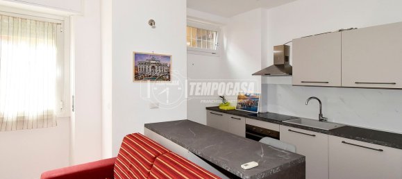 1 Schlafzimmer Wohnung in Milan, Italy, Nr. 329759 2