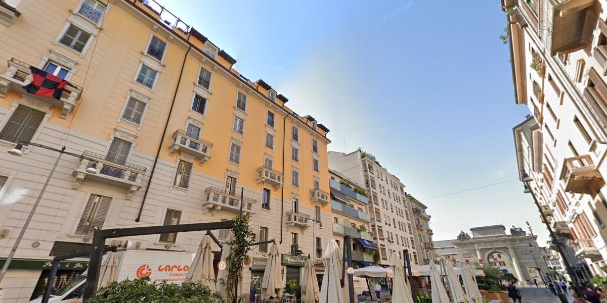 2 bedrooms Apartment in Milan, Italy No. 378255