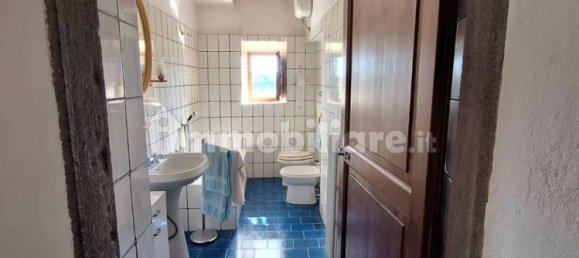 5 bedrooms House in Montespertoli, Italy No. 250812 12