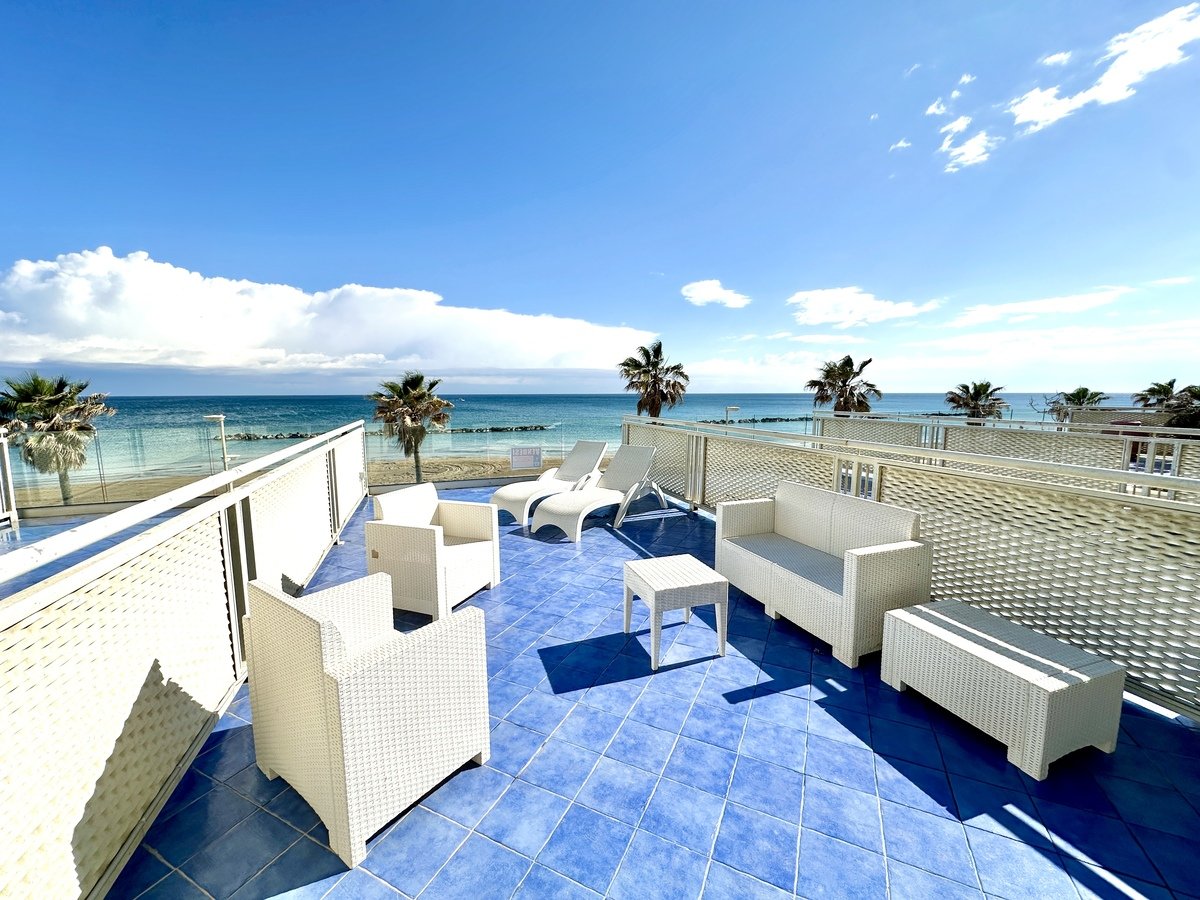 1 bedroom Apartment in Termoli, Italy No. 390407