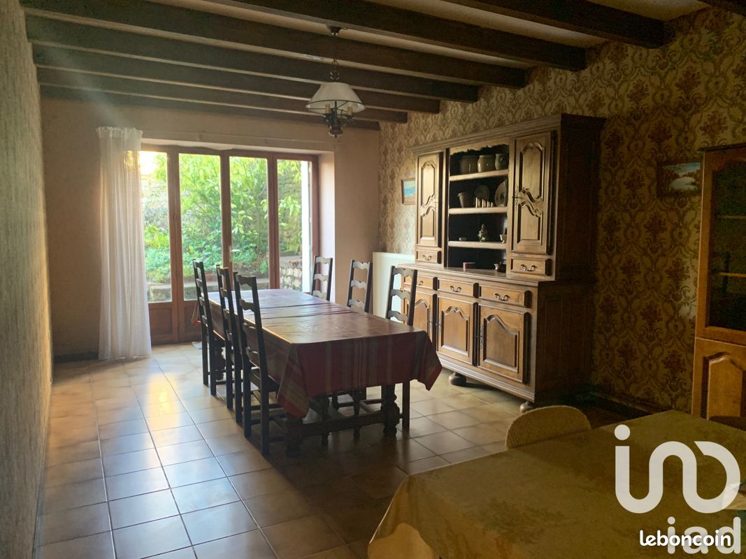 3 bedrooms House in Champsevraine, France No. 251376