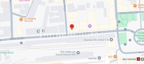 1 bedroom Apartment in Bari, Italy No. 305818 8