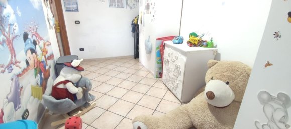 3 rooms Apartment in Naples, Italy No. 84083 24