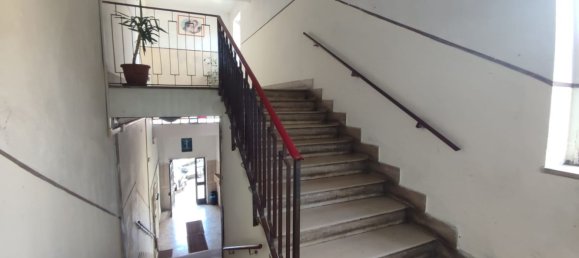 3 rooms Apartment in Naples, Italy No. 84083 12