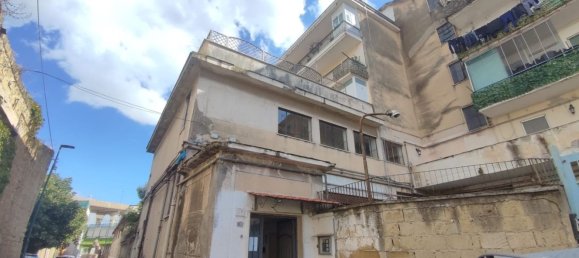 3 rooms Apartment in Naples, Italy No. 84083 29