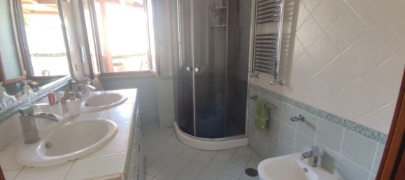 3 rooms Apartment in Naples, Italy No. 84083 28