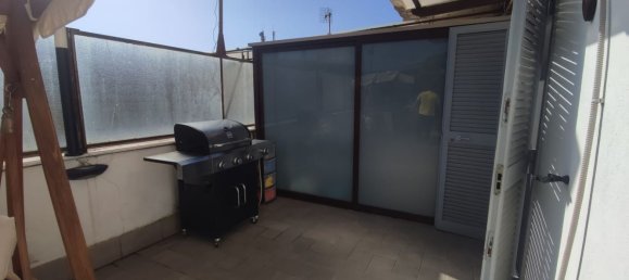 3 rooms Apartment in Naples, Italy No. 84083 5