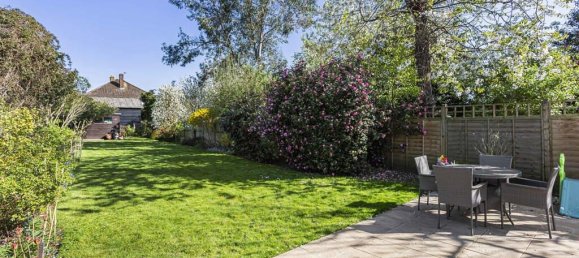 4 bedrooms House in Ashford, United Kingdom No. 8563 17