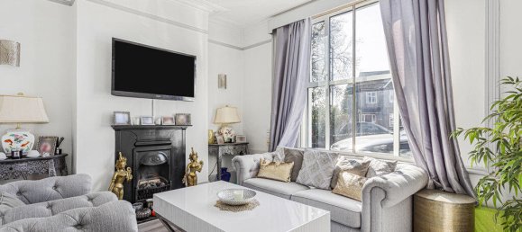 4 bedrooms House in Ashford, United Kingdom No. 8563 2