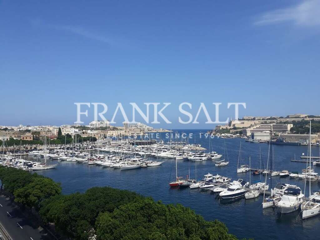 1 bedroom Apartment in Pieta, Malta No. 9891