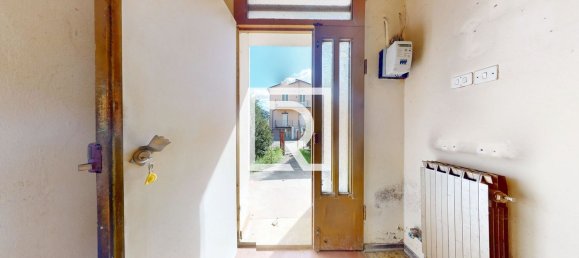 Дом с 3 комнатами в Форли, Италия № 191142 2