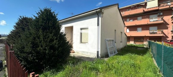 Дом с 3 комнатами в Форли, Италия № 191142 22