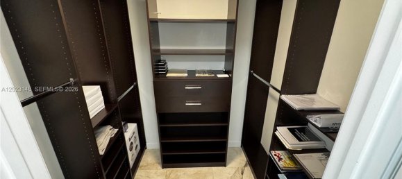 1 Schlafzimmer Gewerbliche Immobilien in Miami, USA, Nr. 614990 7