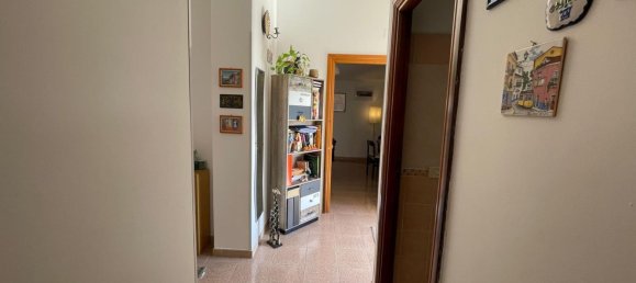 3-salle Appartement à Ardea, Italy No. 190569 17