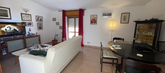 3-salle Appartement à Ardea, Italy No. 190569 8