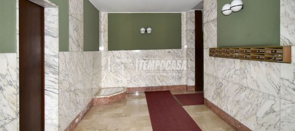 3 rooms Apartment in Cologno Monzese, Italy No. 273862 22