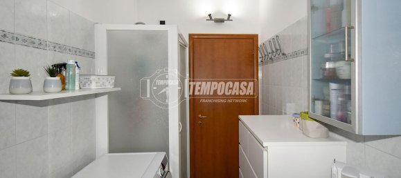 3 rooms Apartment in Cologno Monzese, Italy No. 273862 18