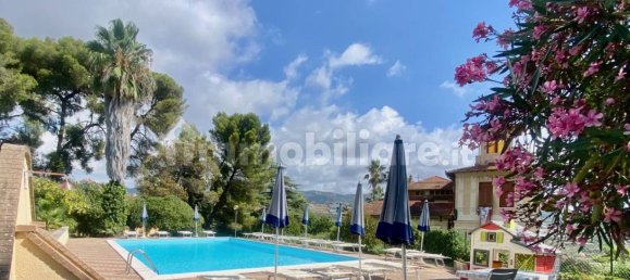 1 bedroom Apartment in Imperia, Italy No. 270200 4