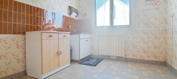 2 bedrooms House in Amilly, France No. 302711 5