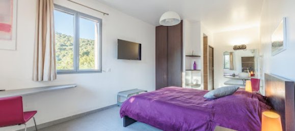 4 bedrooms Villa in Zonza, France No. 87053 9