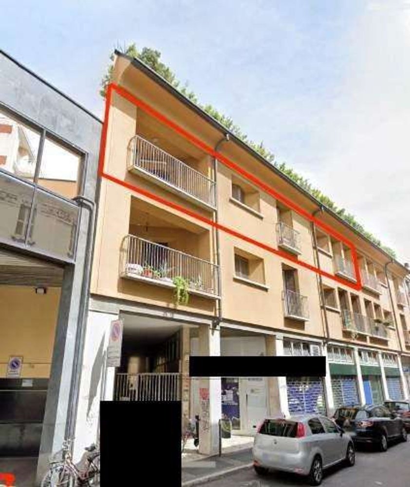 Ático de 5 habitaciónes en Busto Arsizio, Italy No. 283236