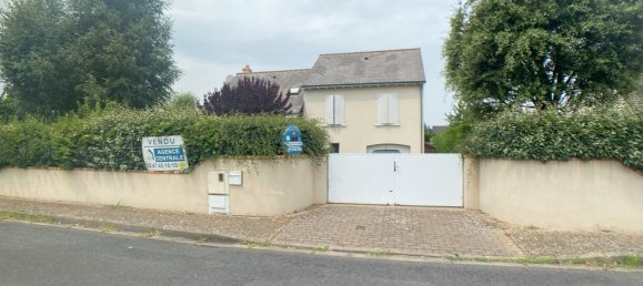 Casa de 5 dormitorios en Fondettes, France No. 100440 3