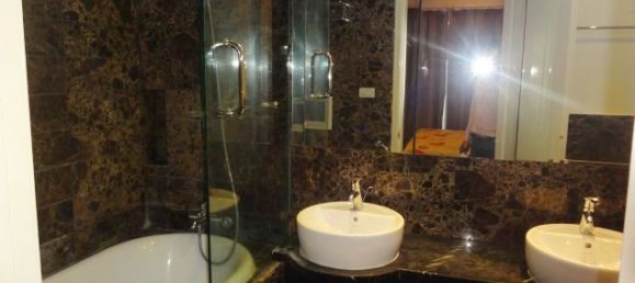 2 bedrooms Apartment in Tay Ho, Vietnam No. 3031 7