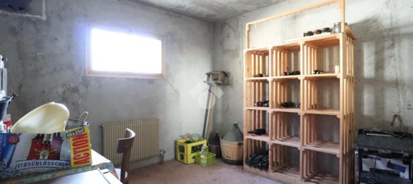 4-salle Maison à Udine, Italy No. 14898 31