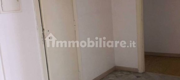 3 Schlafzimmer Wohnung in Rome, Italy, Nr. 69844 3