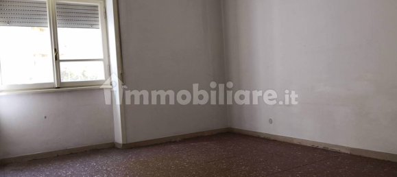 3 Schlafzimmer Wohnung in Rome, Italy, Nr. 69844 5