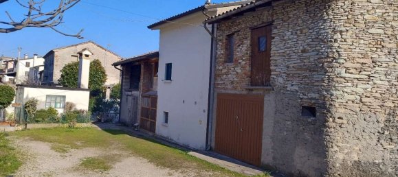 3 bedrooms House in Pederobba, Italy No. 379643 8