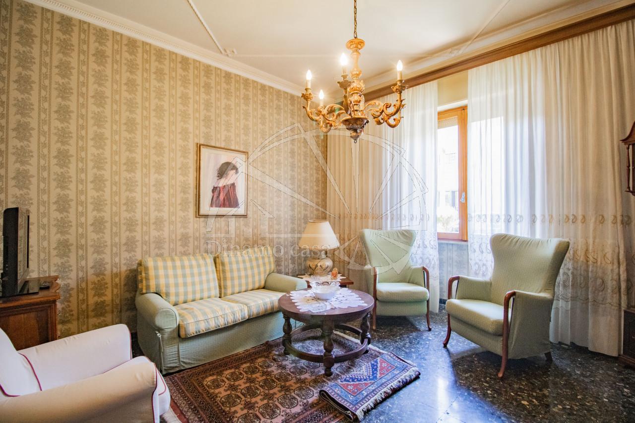 5-Zimmer Haus in Prato, Italy, Nr. 21585
