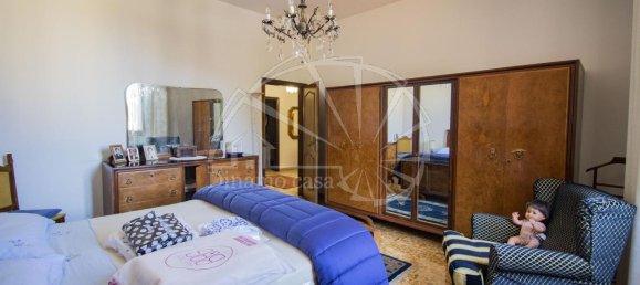 5-Zimmer Haus in Prato, Italy, Nr. 21585 8