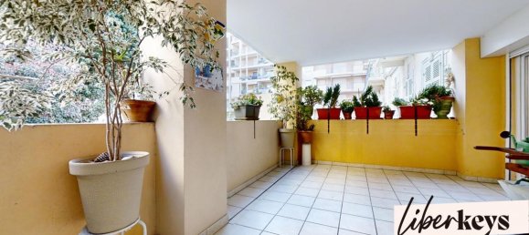 Apartamento de 2 divisões em Menton, France N.º 299781 3