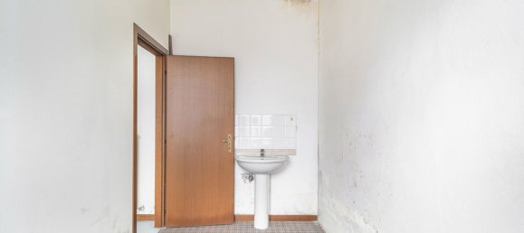 Oficina en Fossalta di Piave, Italy 90 m² No. 310999 17